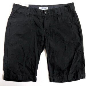 Old Navy Black Bermuda Shorts (size 4)